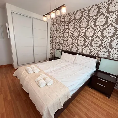 Castillo Sea Breeze Apartamento