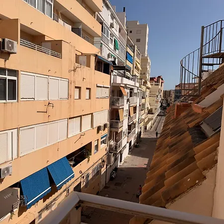 Castillo Sea Breeze * Fuengirola
